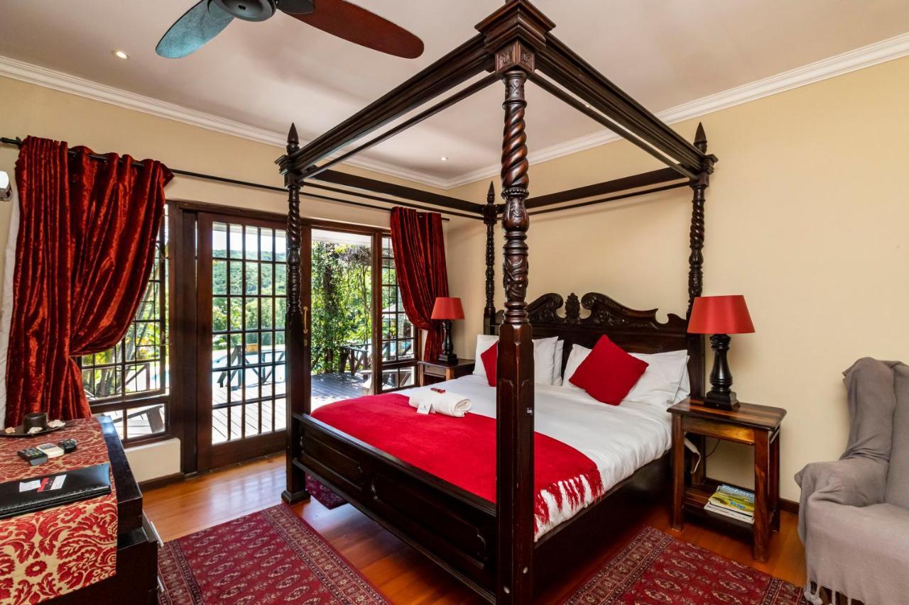 Fish Eagle Manor Bed & Breakfast Източен Лондон Екстериор снимка